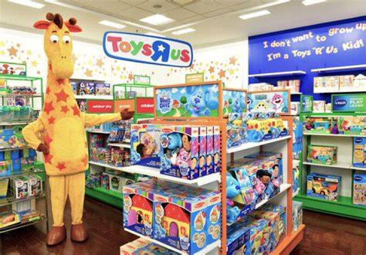 Are there any more Toys R Us?