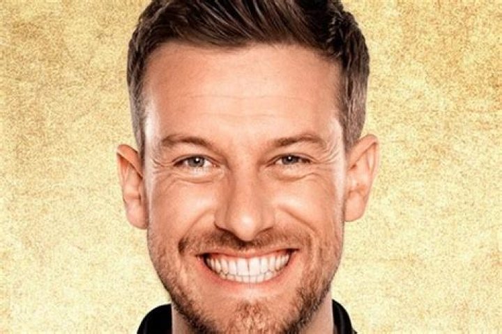 Chris Ramsay Net Worth & Earnings (2024)