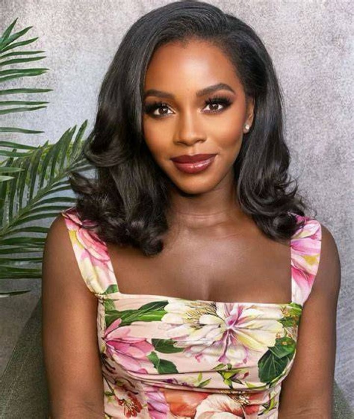 Deborah Ayorinde Wiki, Age, Boyfriend, Net Worth, Height, Parents & Biography
