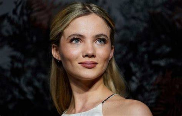 Freya Allan Bra Size, Age, Weight, Height, Measurements