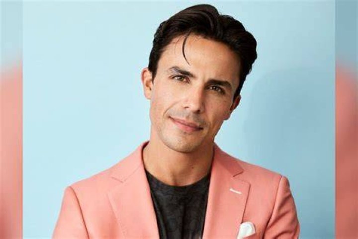 Gio Helou Archives - Celebrities: Wiki, Age, Height, Net Worth, Relationship