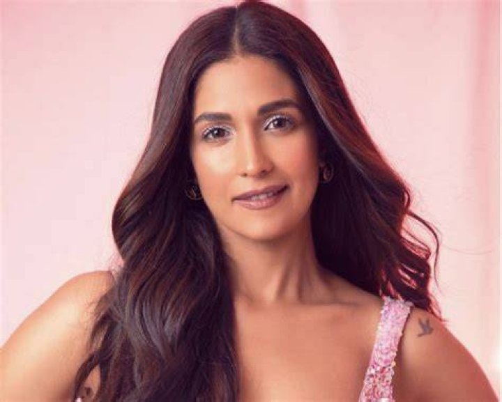 Harleen Sethi in Bathing Suit Says "Pick Your Trail" — Celebwell