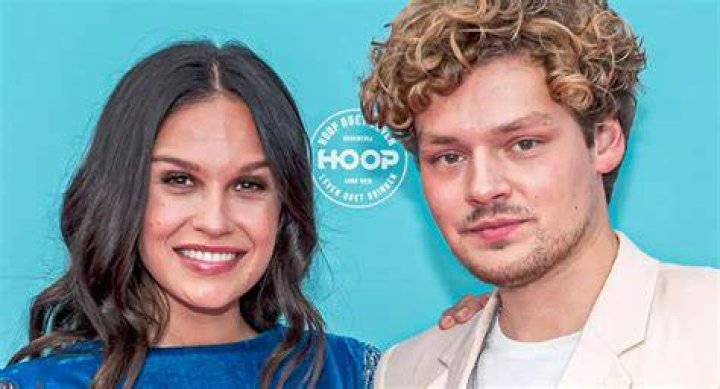 Holly Mae Brood Wiki, Age, Boyfriend, Instagram, Height, Net Worth & Biography