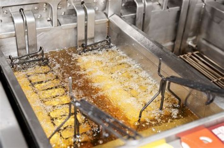 How do you get grease out of a deep fat fryer?