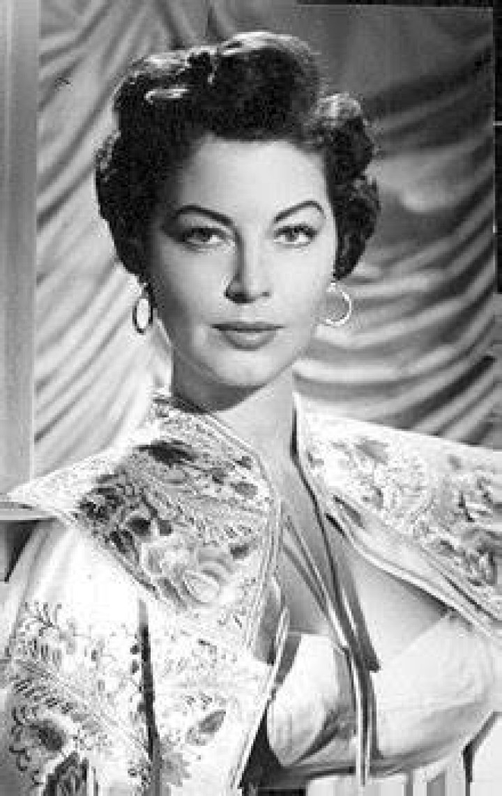 
How Much Money Does Ava Gardner Make? Latest Income Salary
