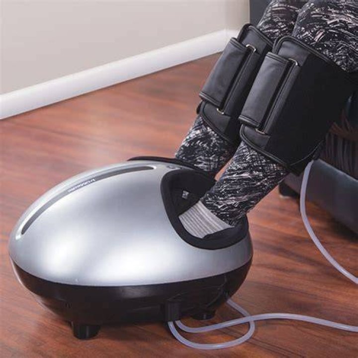 Is 4000 InstaShiatsu+ A foot massager?