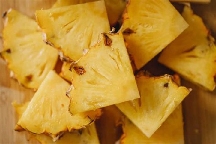 Is it safe to eat overripe pineapple?