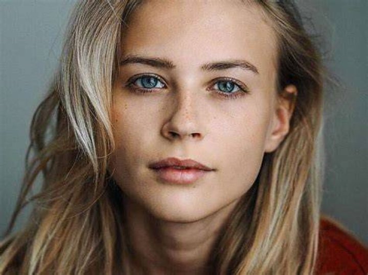 Jeanne Goursaud Archives - Celebrities: Wiki, Age, Height, Net Worth, Relationship