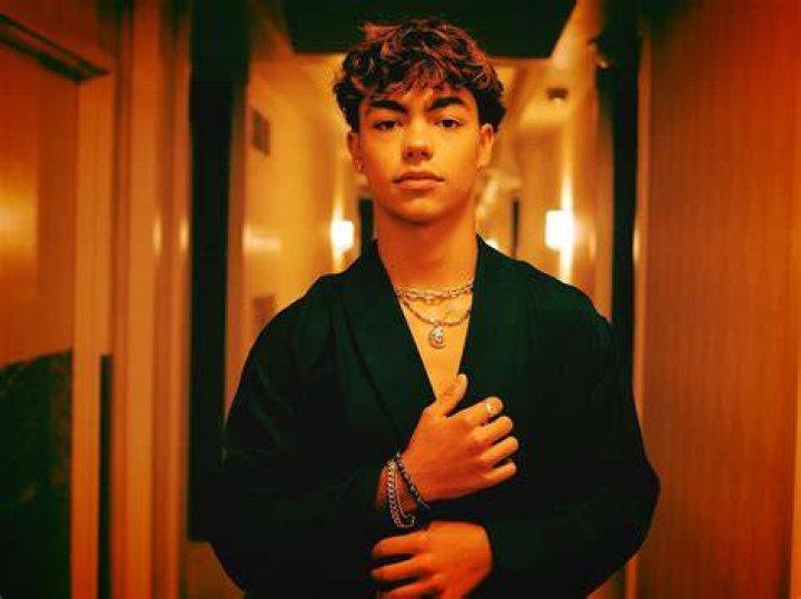 Malachi Barton Wiki, Age, Birthday, Girlfriend, Height & Net Worth