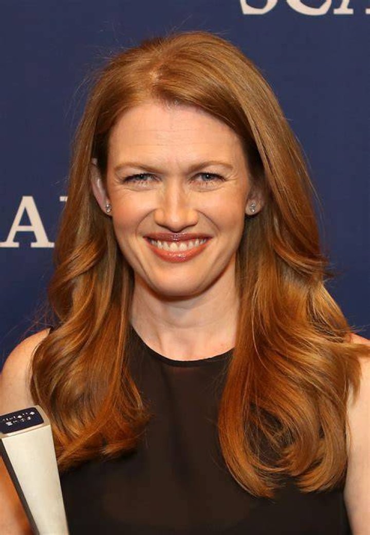 Mireille Enos Net Worth