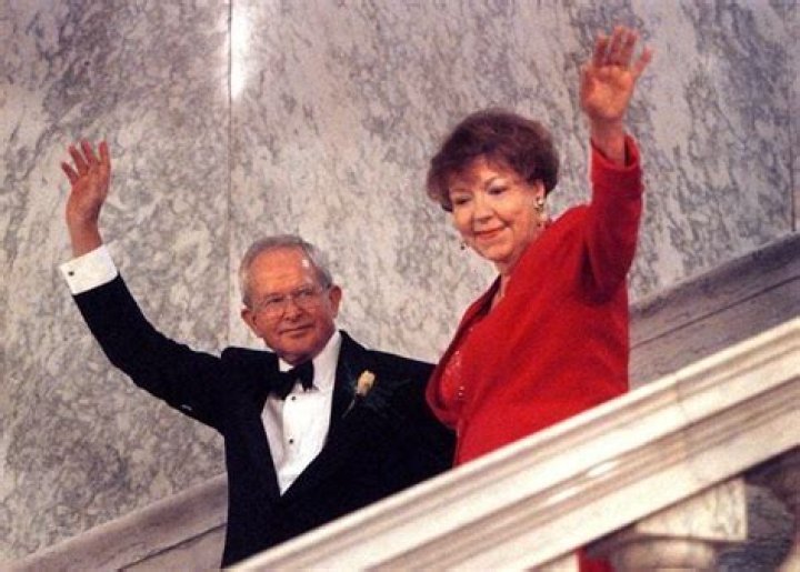 Phil Batt Wife; Who is Jacque Batt?