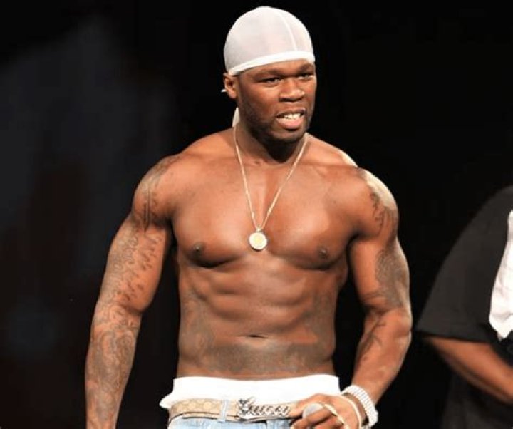 Rapper Common Height Body Shape