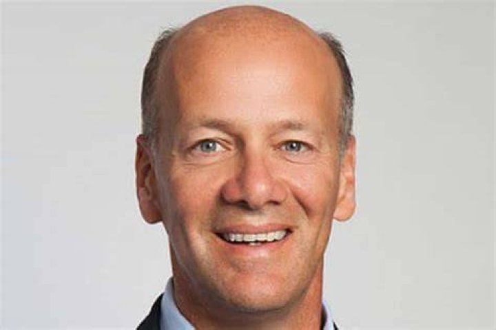 SVB CEO Greg Becker Wiki, Net Worth, Age, Wife, Kids & More