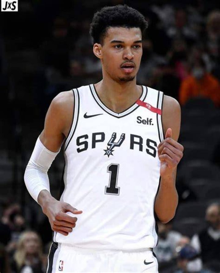 Victor Wembanyama Wiki, Age, Height, Net Worth, 2023 NBA Draft, Parents & More